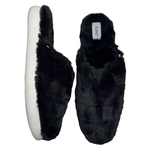 Toms Alpargata Mallow Mule Fluff Slippers Black Faux Fur Women's Size 10 NWOT - Picture 3 of 14